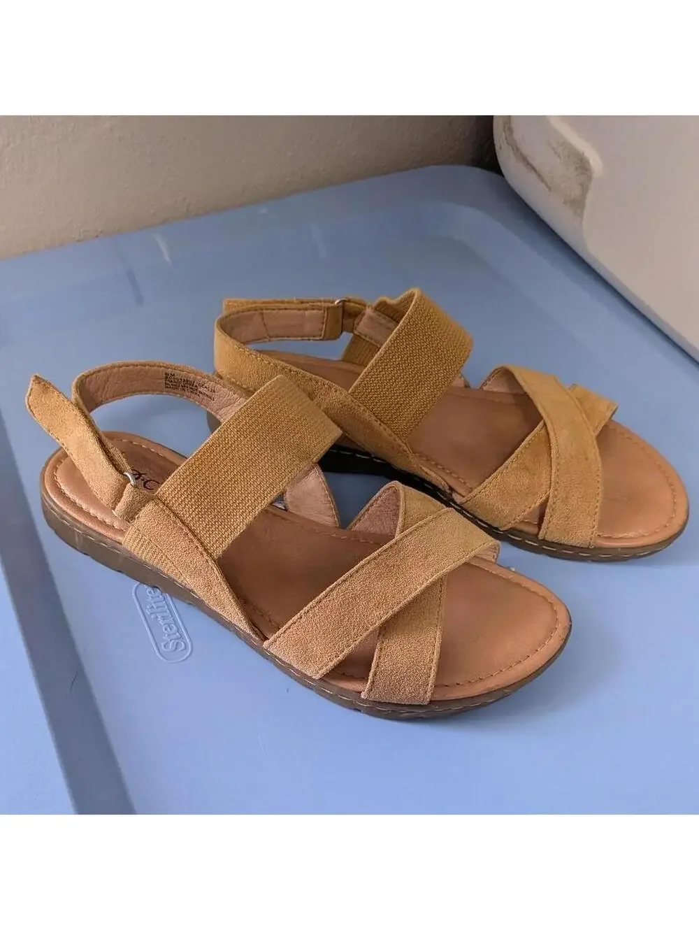 B.O.C. Women's Yellow and Tan Sandal